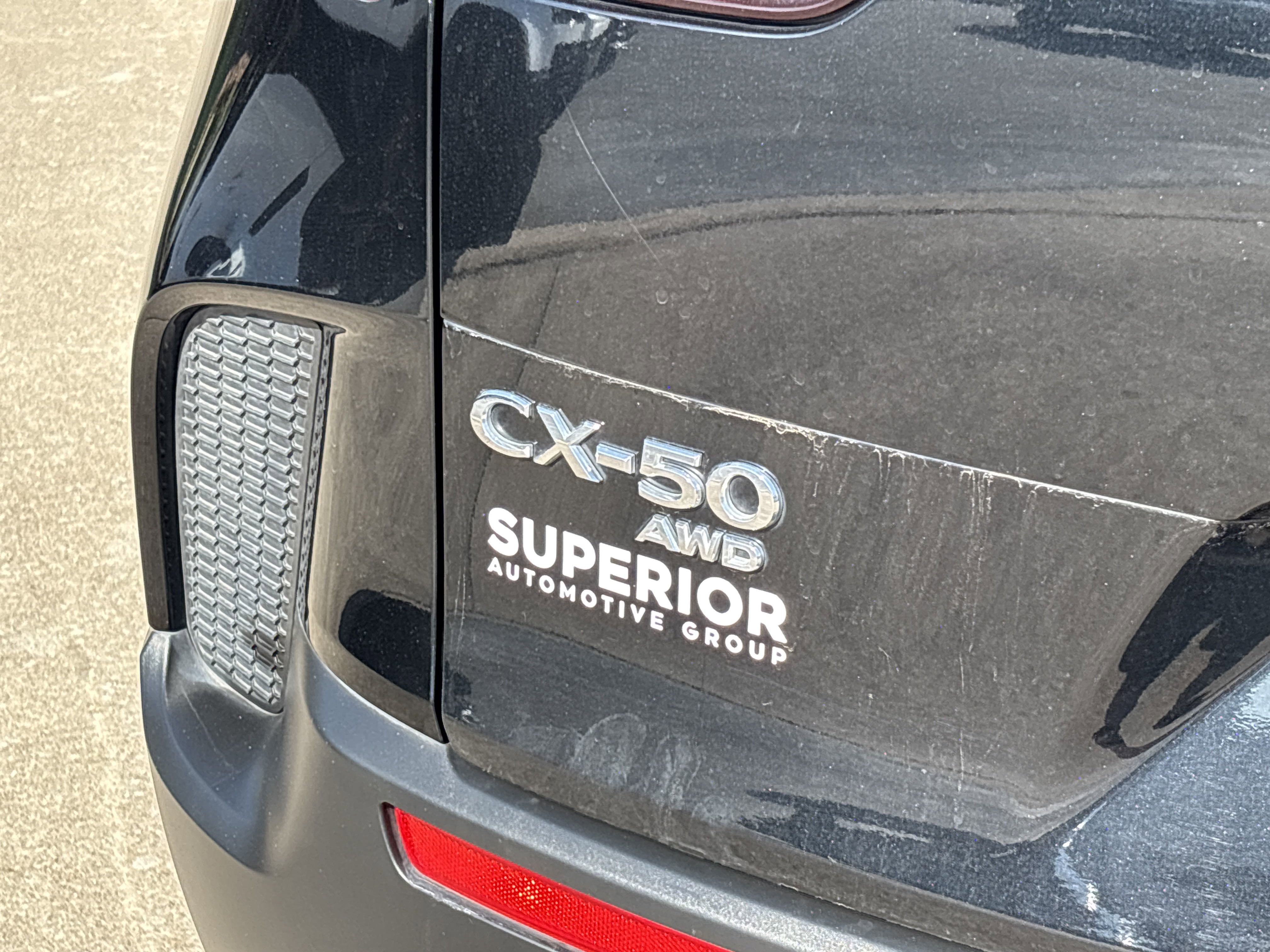 2024 Mazda CX-50 2.5 S Premium photo 2