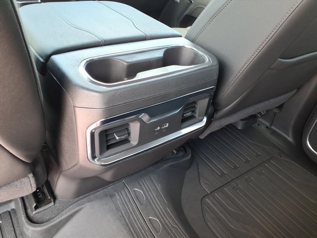 2025 Gmc Sierra 1500 SLT photo 8