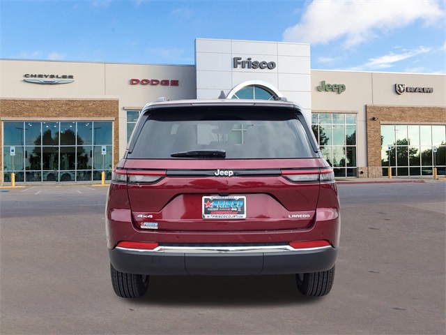 2025 Jeep Grand Cherokee Laredo X photo 4