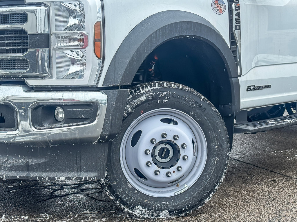 2025 FORD F-450 - Image 3