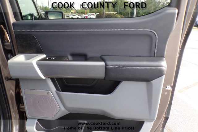2023 Ford F-150 XLT photo 19