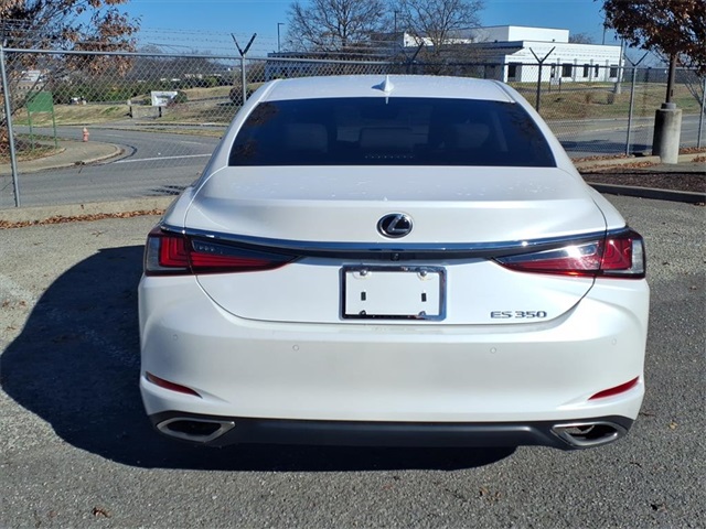 2023 Lexus ES 350 photo 4