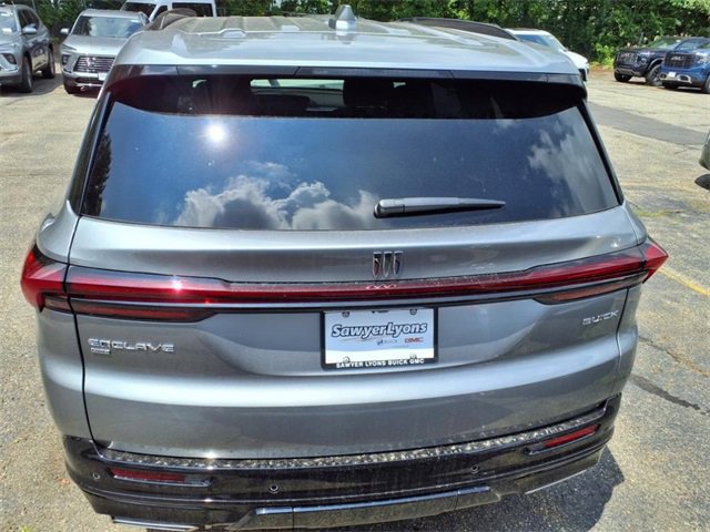 2025 Buick Enclave Sport Touring photo 5