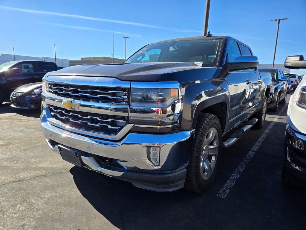 2016 Chevrolet Silverado 1500 LTZ photo 2