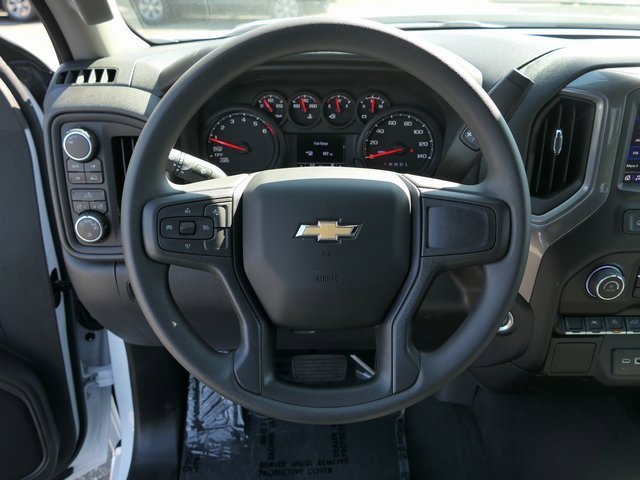 2025 Chevrolet Silverado 1500 Custom photo 19