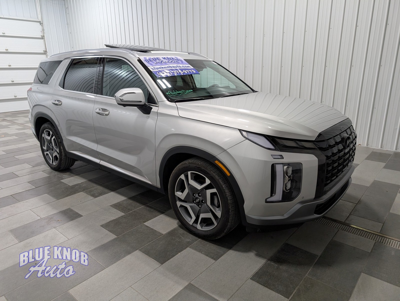 2024 Hyundai Palisade Limited photo 4