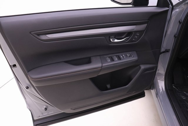 2026 Honda CR-V Hybrid Sport-L photo 6