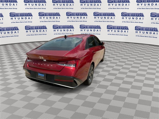 2024 Hyundai Elantra SEL Convenience photo 9