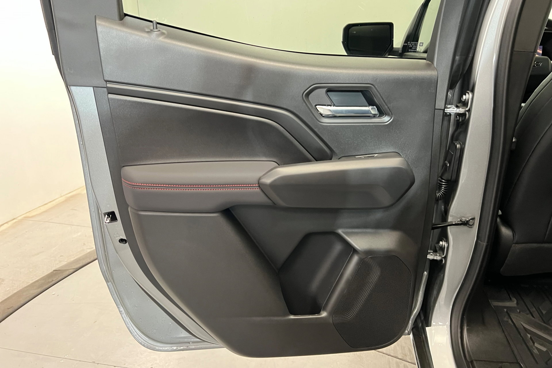 2026 Chevrolet Colorado Z71 photo 18