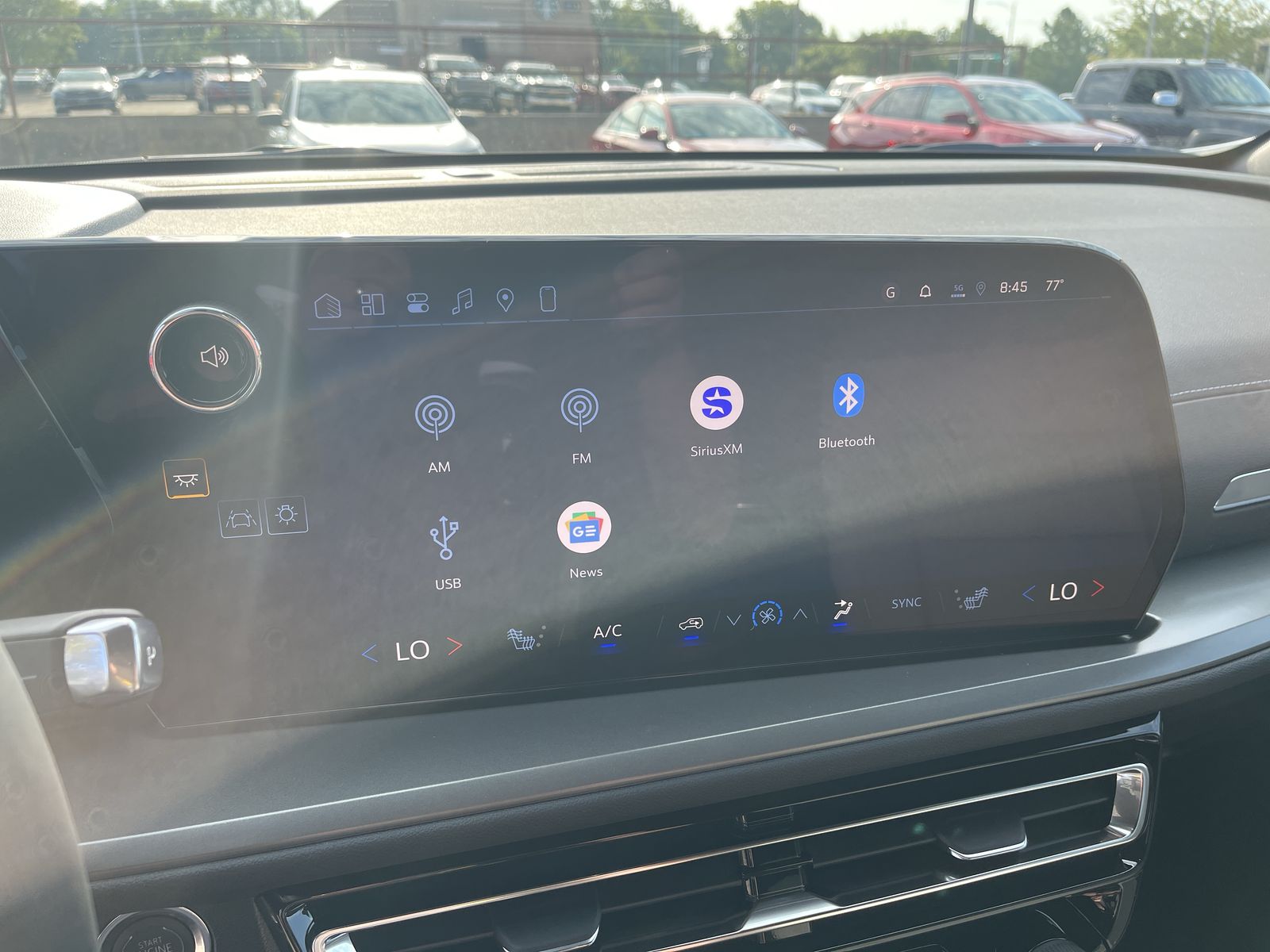 2026 Chevrolet Traverse photo 9
