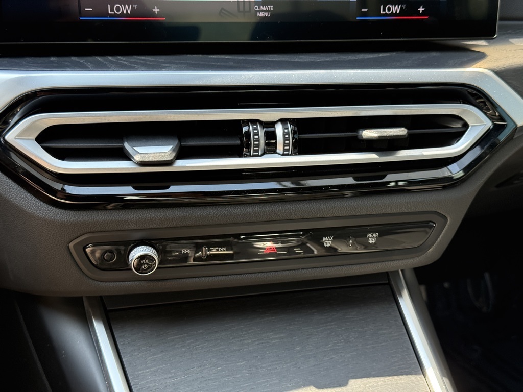 2024 Bmw 330e xDrive photo 14