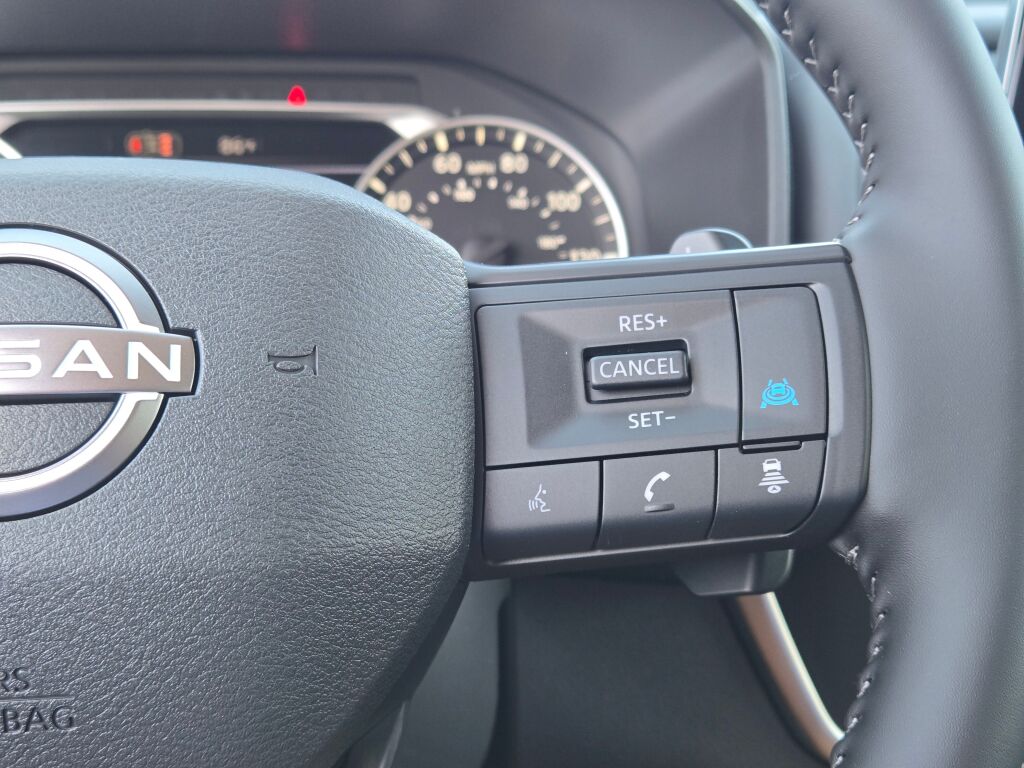 2026 Nissan Rogue SV photo 31