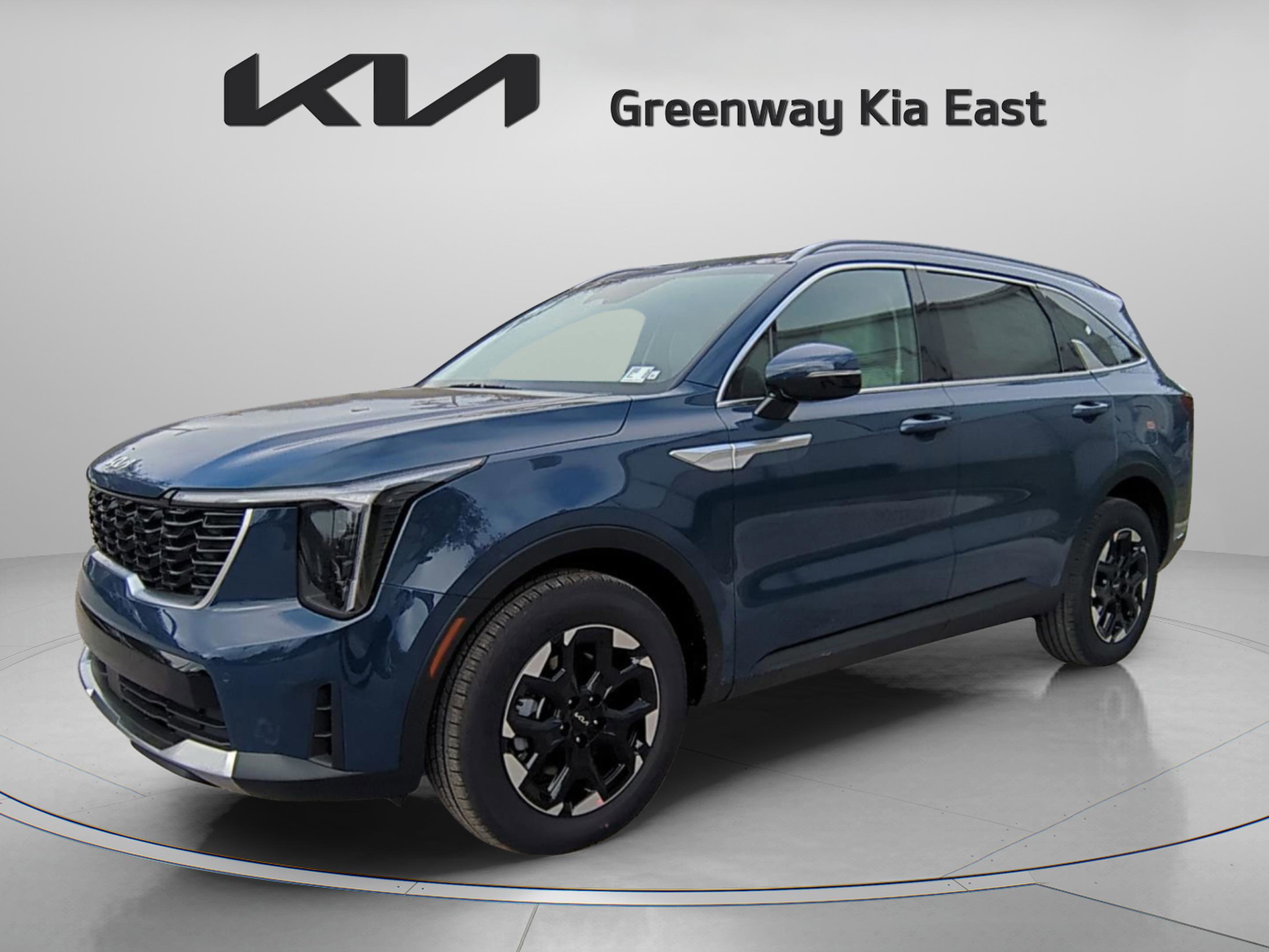 2025 Kia Sorento S photo 4