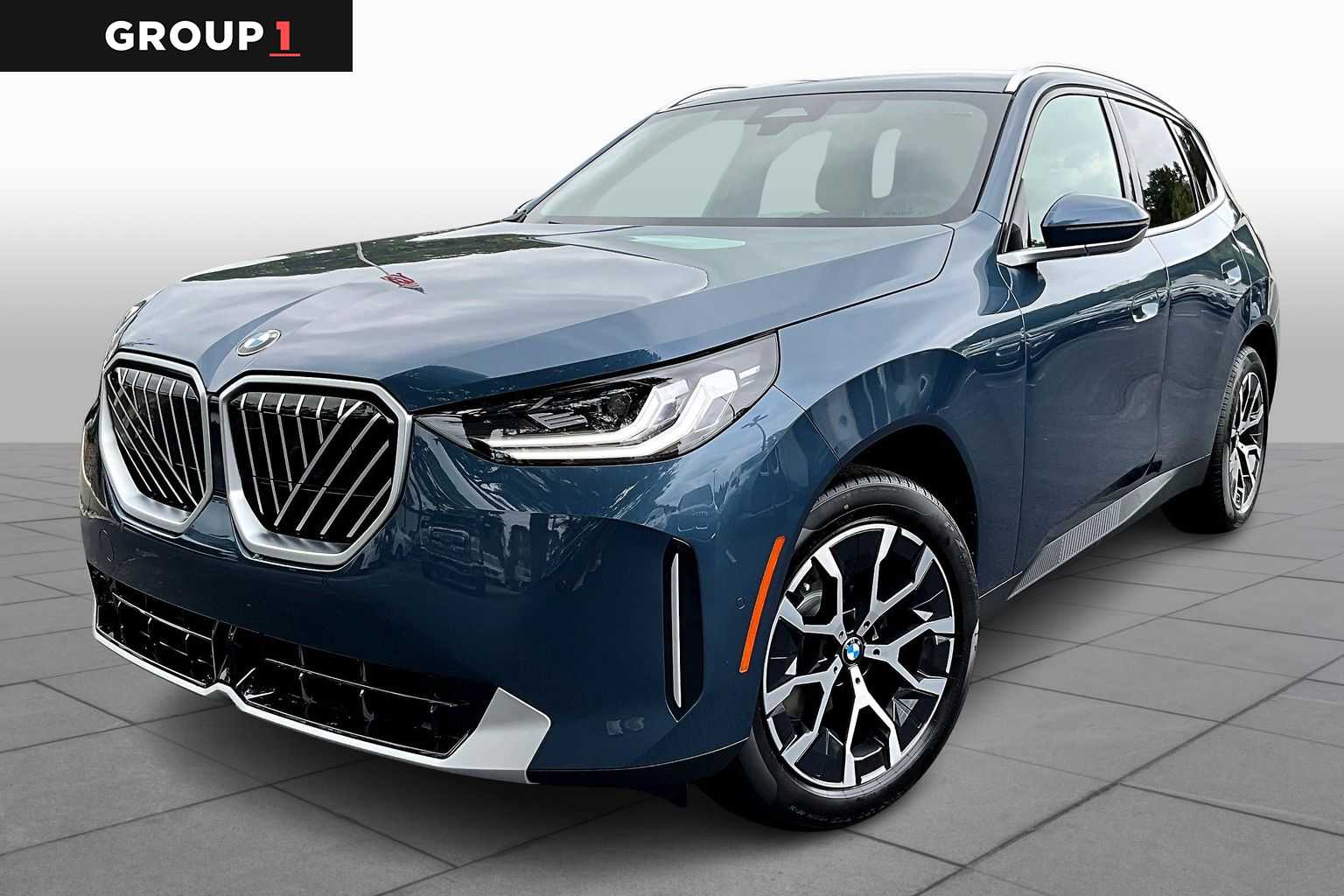 2026 BMW X3 30's photo