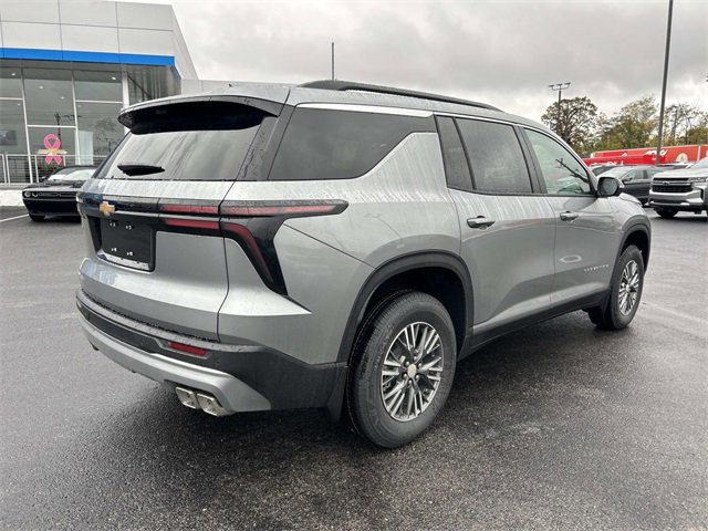 2026 Chevrolet Traverse photo 4