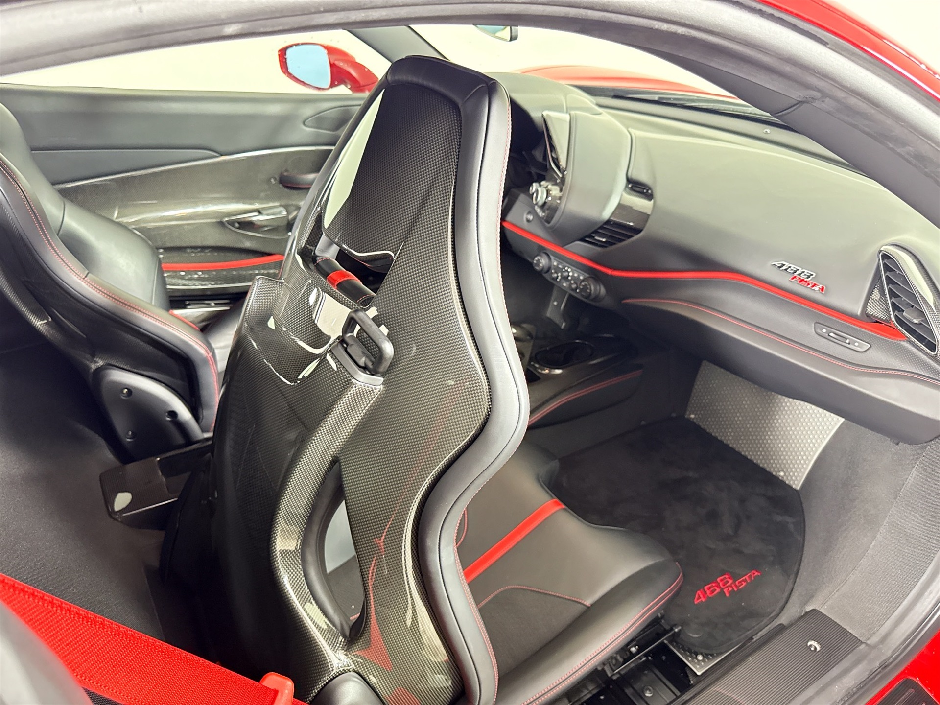 2020 Ferrari 488 Pista photo 20