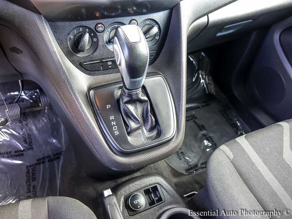 2016 Ford Transit Connect XLT photo 18