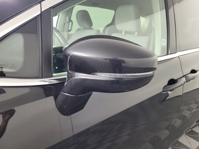 2021 Chrysler Pacifica Hybrid Touring photo 4