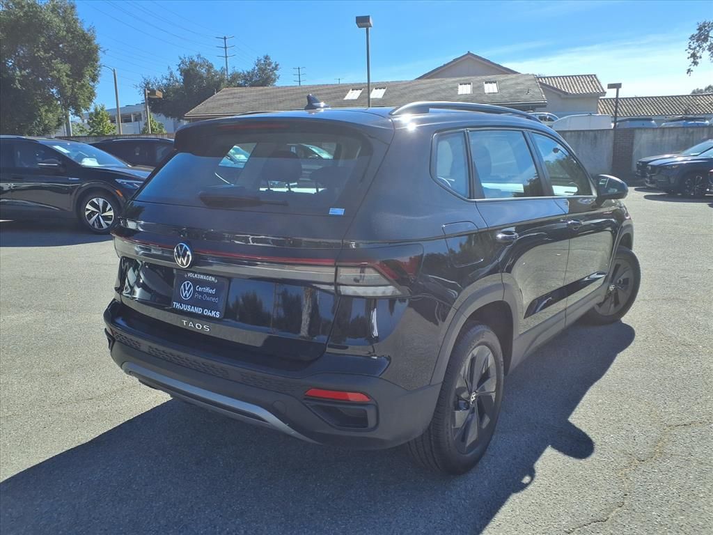 2025 Volkswagen Taos S photo 3