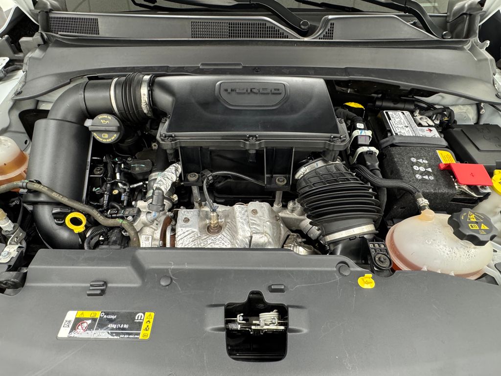 2024 Jeep Compass Latitude photo 25