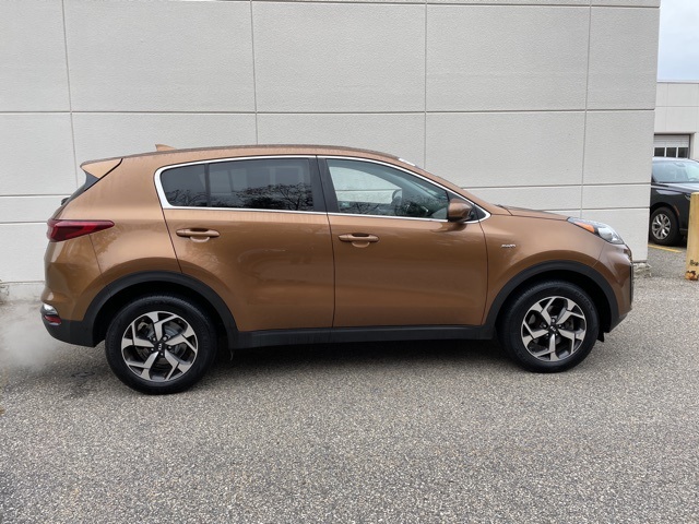 2021 Kia Sportage LX photo 2