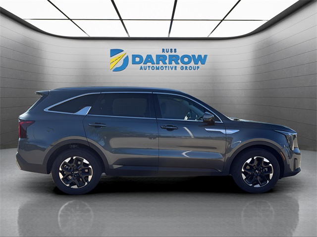 2024 Kia Sorento S photo 4