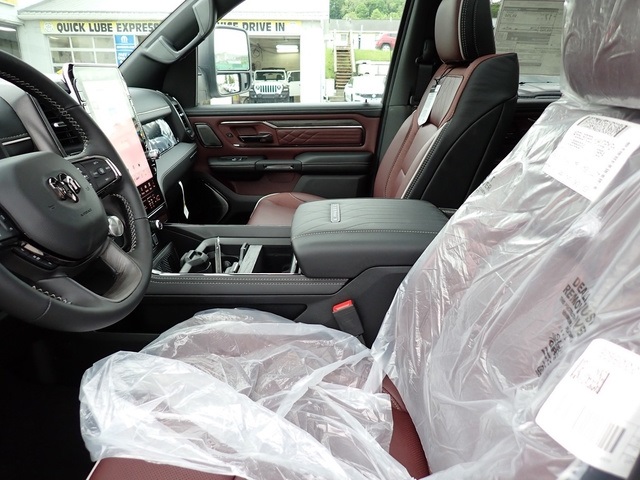 2025 Ram 1500 Limited photo 12