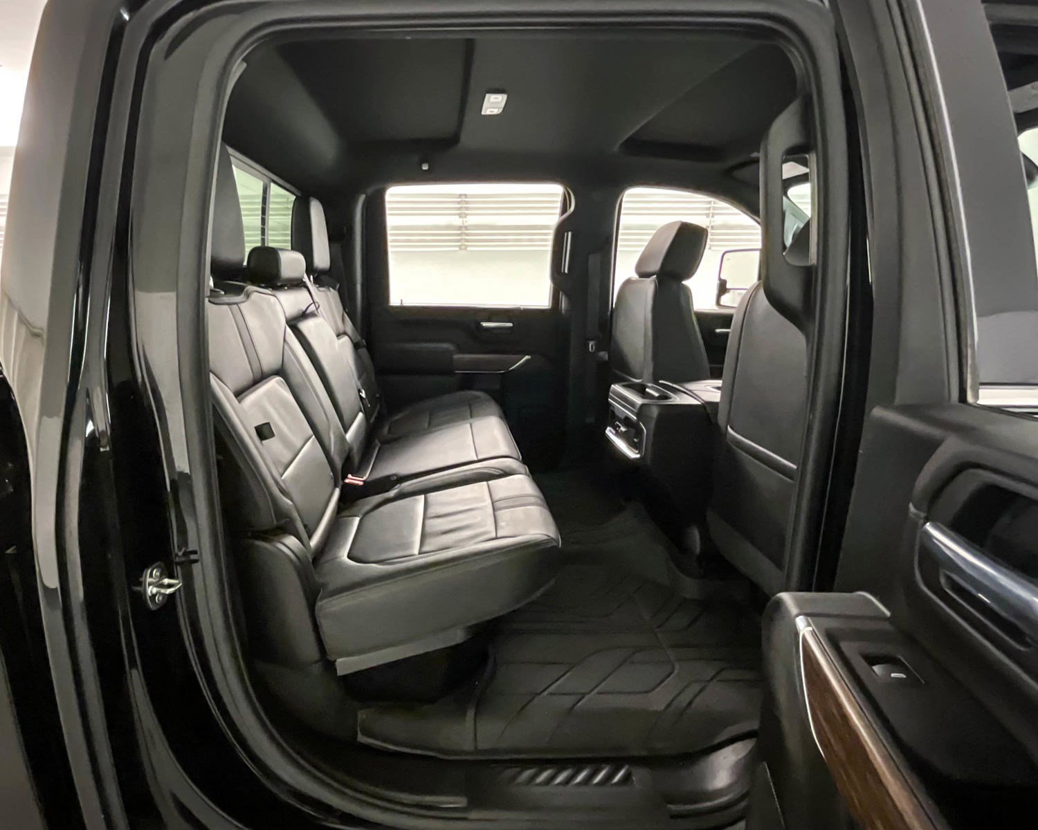 PreOwned 2022 Chevrolet Silverado 2500HD High Country Crew Cab in