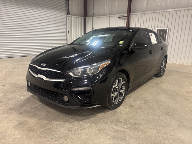 2021 Kia Forte LXS photo 2