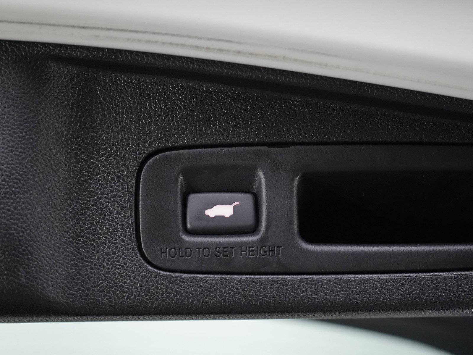 2022 Honda CR-V Touring photo 16