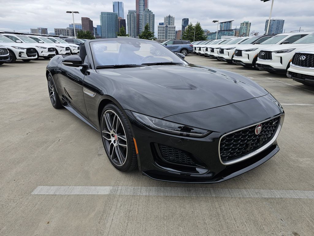 2021 Jaguar F-TYPE R-Dynamic photo 16