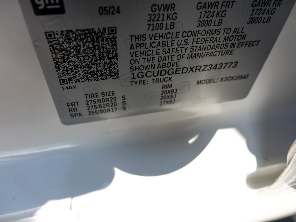 2024 CHEVROLET SILVERADO - Image 36