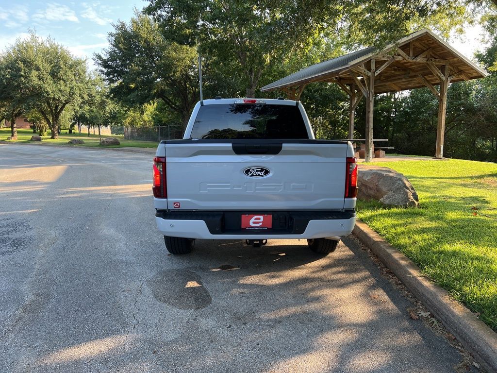 2025 Ford F-150 STX photo 6