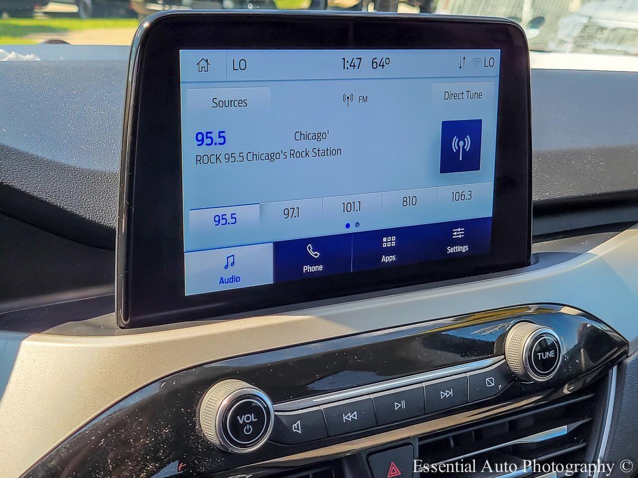 2022 Ford Escape SE Hybrid photo 4