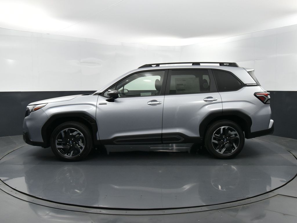 2025 Subaru Forester Limited photo 4