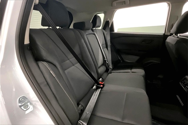 2025 Nissan Rogue S photo 29