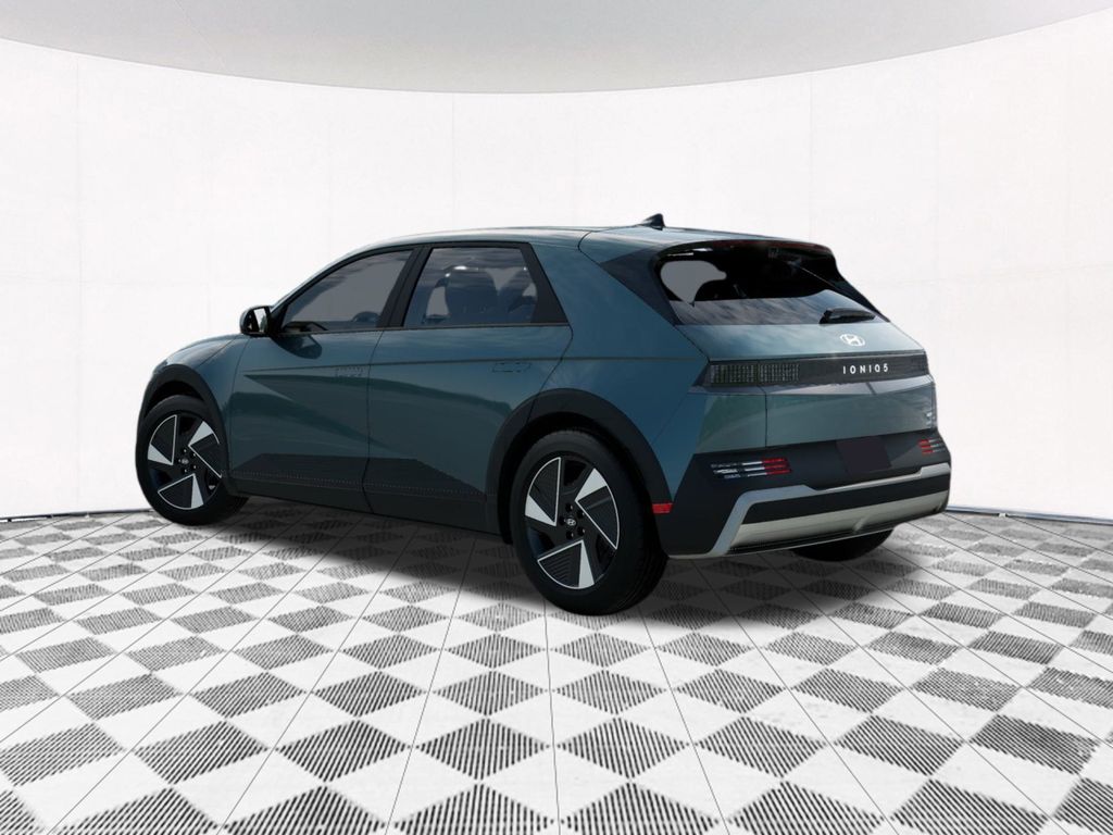 2025 Hyundai Ioniq 5 SE photo 3