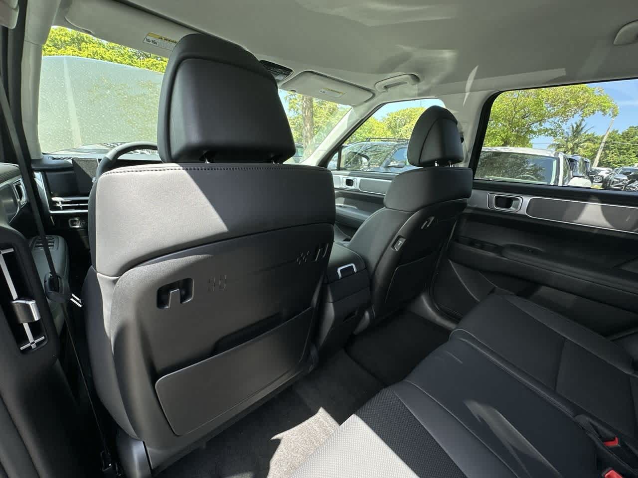 2026 Hyundai Santa Fe SEL photo 17