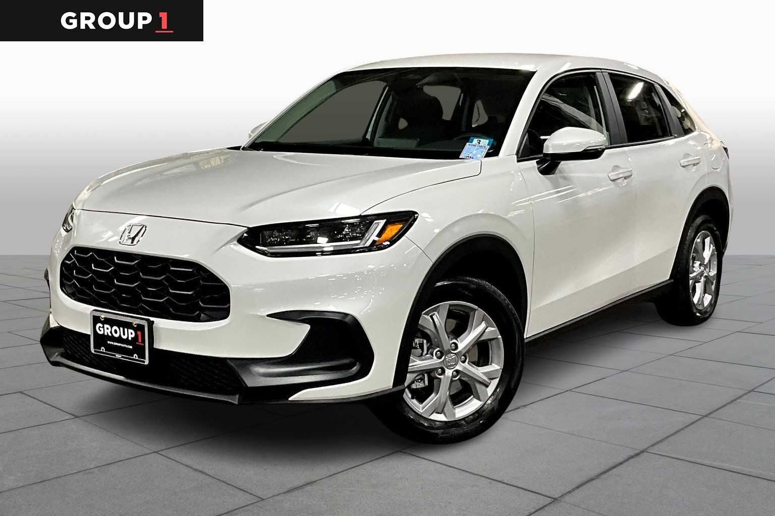 2025 Honda HR-V LX's photo