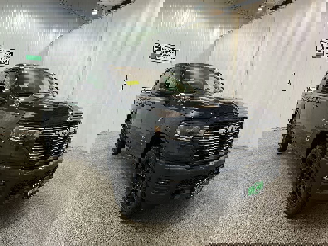 2026 RAM Ram 1500 Pickup Laramie's photo