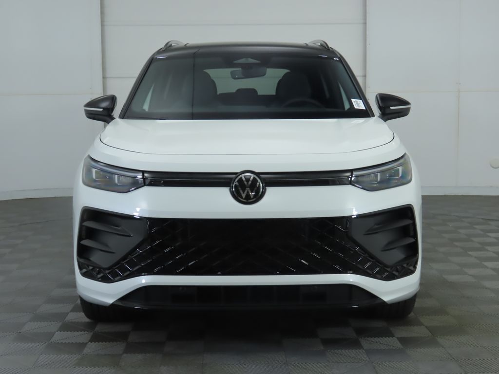 2025 Volkswagen Tiguan SE R-Line Black photo 3