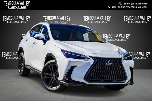 2026 Lexus NX PHEV 450h+'s photo
