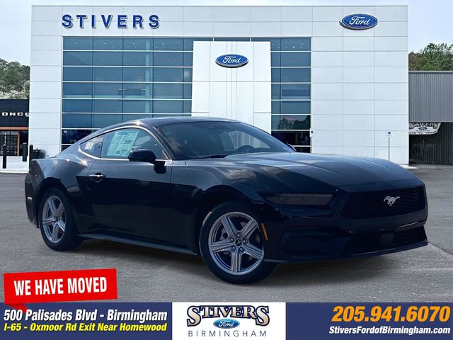 2026 Ford Mustang EcoBoost's photo