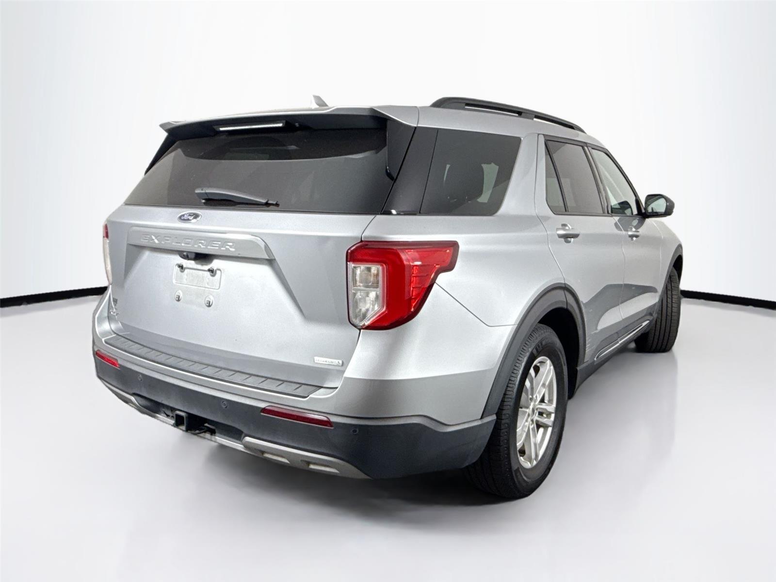 2020 Ford Explorer XLT photo 4