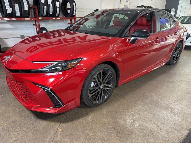 2025 Toyota Camry XSE's photo