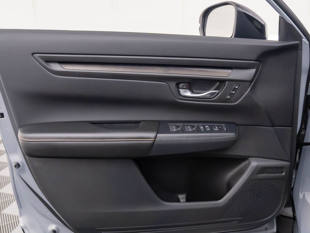 2026 Honda CR-V Hybrid Sport-L photo 10