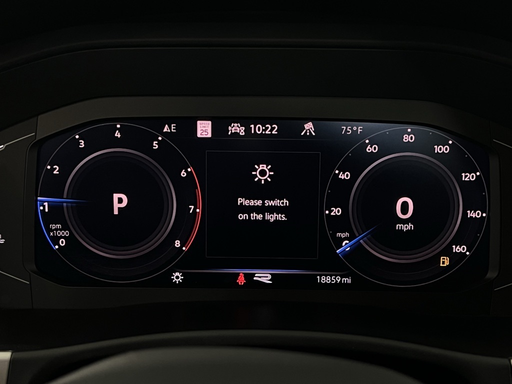 2023 Volkswagen Atlas V6 SEL Premium R-Line photo 13