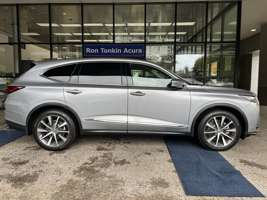 2026 Acura MDX Technology SH-AWD photo 7