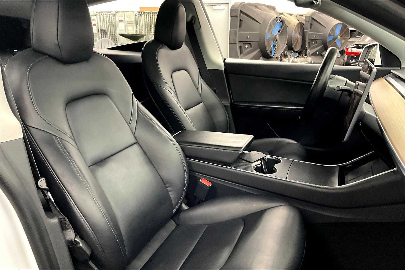 2021 Tesla Model Y Standard Range photo 7
