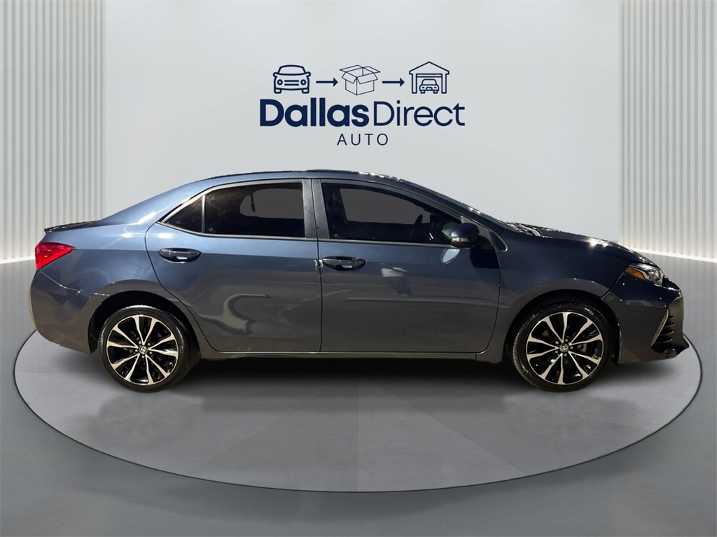 2018 Toyota Corolla SE photo 4